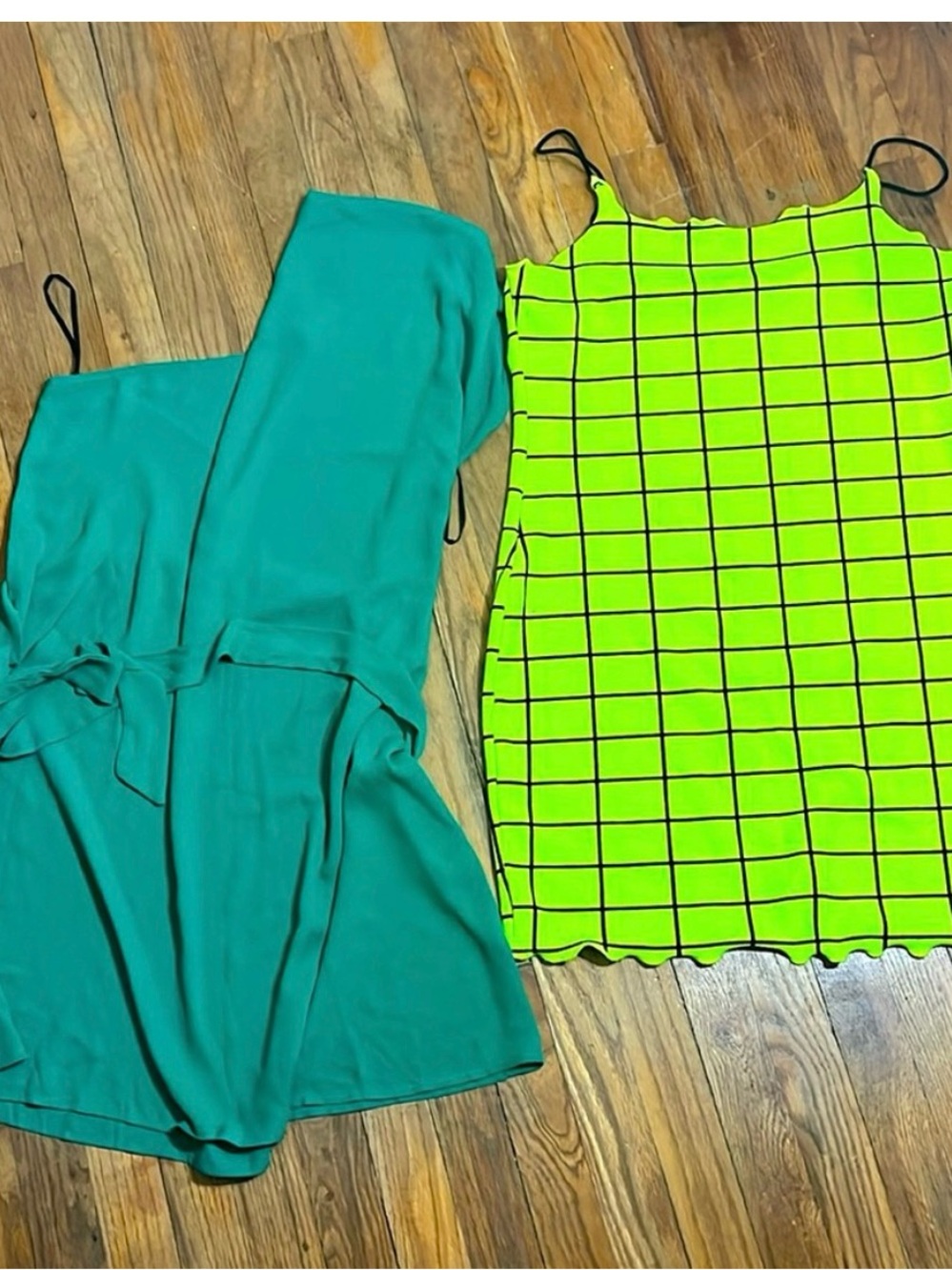 Five xl dresses - Picture 5 of 9
